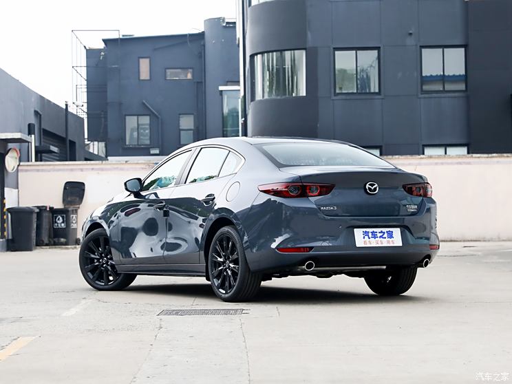 Changan Mazda, Mazda 3 Onxella 2022 2.0L Automatic Hei Yao High-end Edition